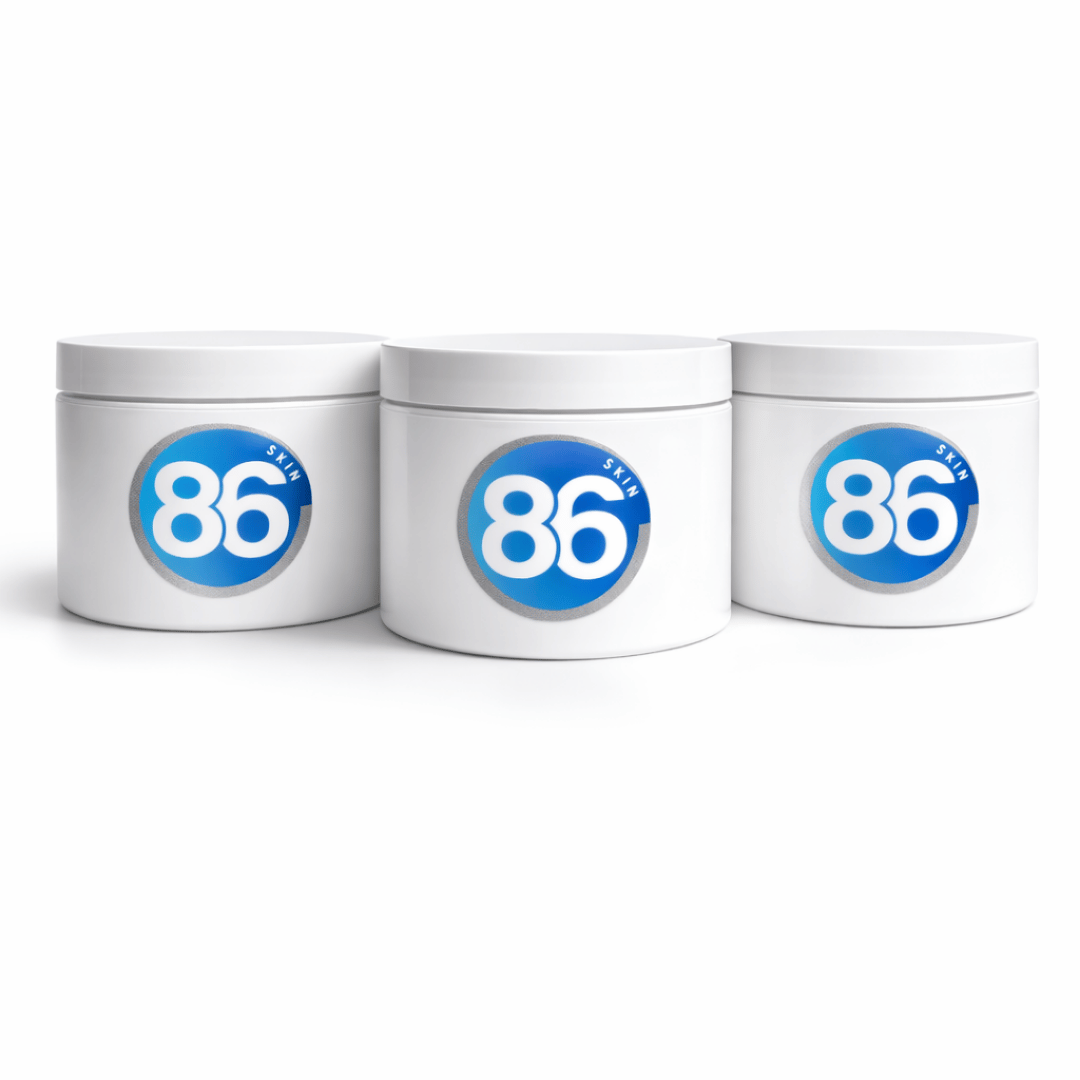 Glycolic acid treatment pads for smoothing skin and reducing clogged pores