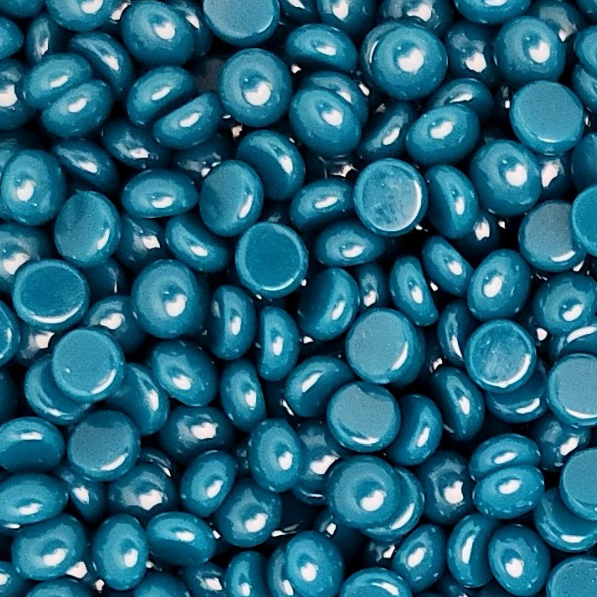 4 oz. No Scent BluE Bead Hard Wax | Bombshell BluE | Sample